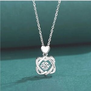 Elegant Silvery S.S. Double Heart Pendant Necklace